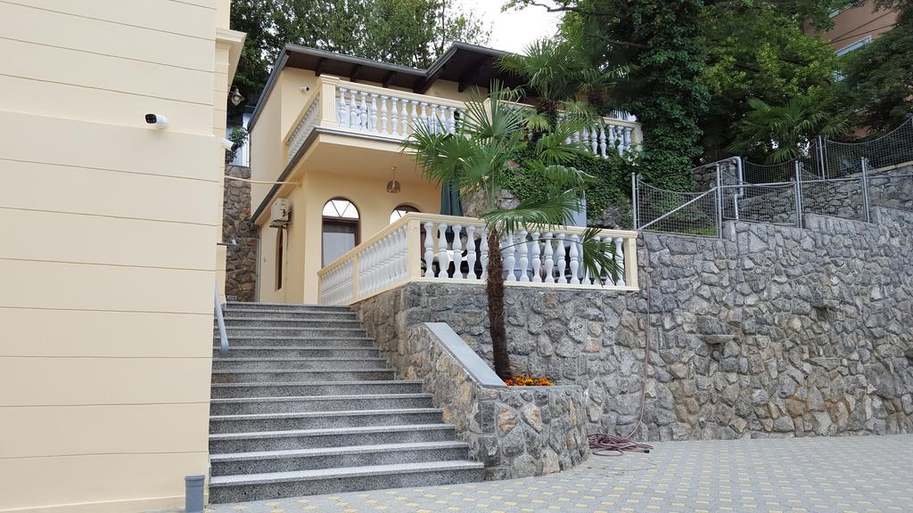 Apartments Villa Atta أوباتيا المظهر الخارجي الصورة